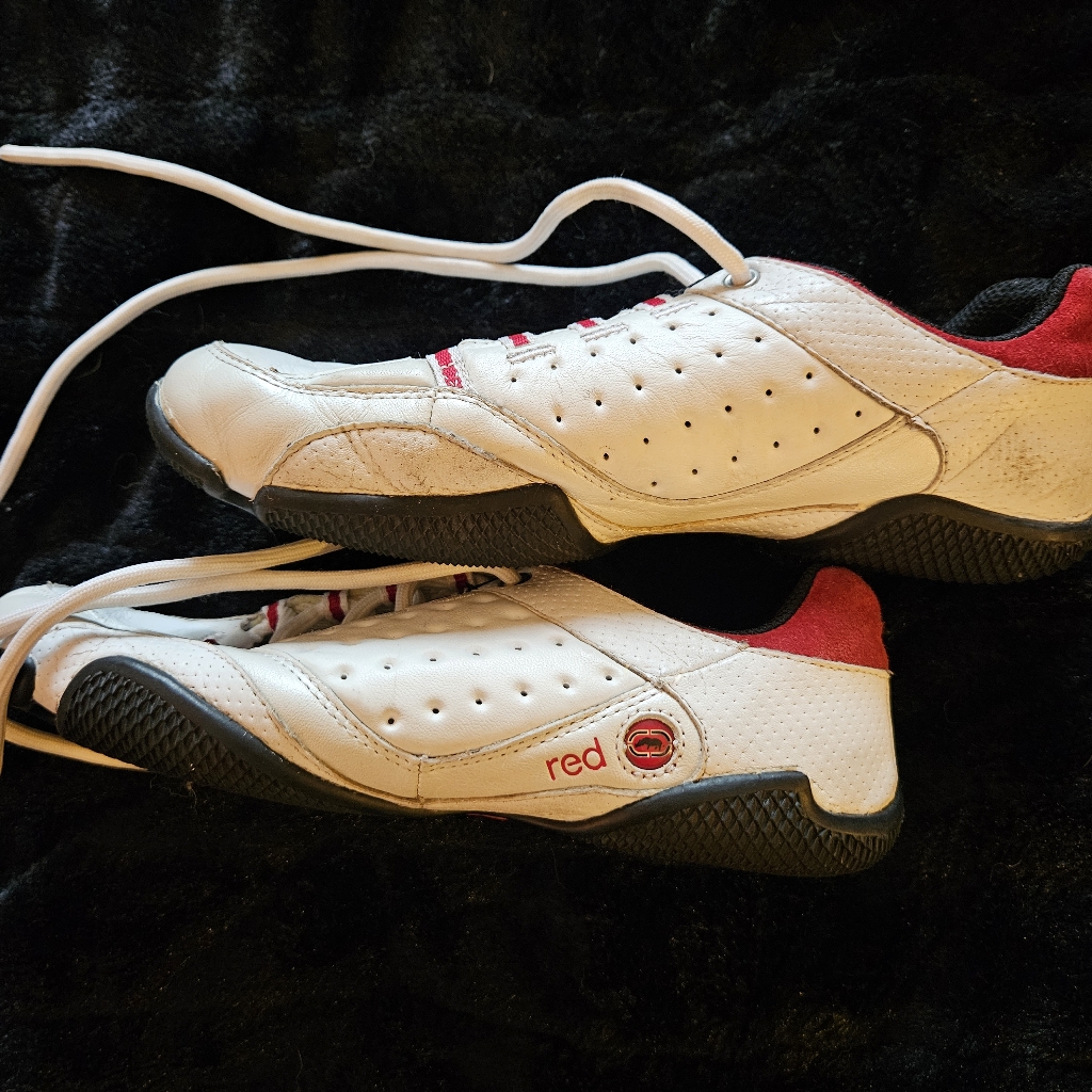 Red Brand Black And Red Sneakers Red Brand Black And Red Sneakers